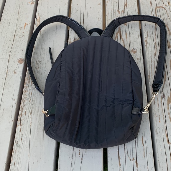 Victoria’s Secret backpack black with sequins LOVE - Picture 3 of 12